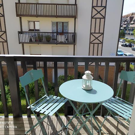 Flat Apartment วิลเลร์-ซูร์-แมร์ ภายนอก รูปภาพ